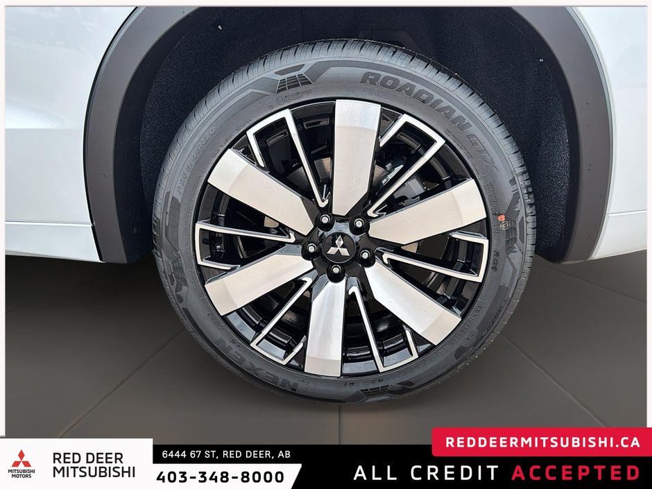 2025 Mitsubishi Outlander GT PREMIUM S-AWC TWO TONE ROOF-6