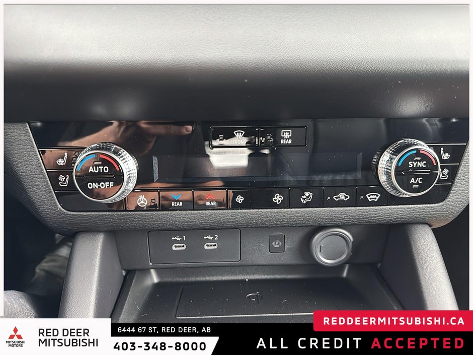2025 Mitsubishi Outlander SEL S-AWC-12