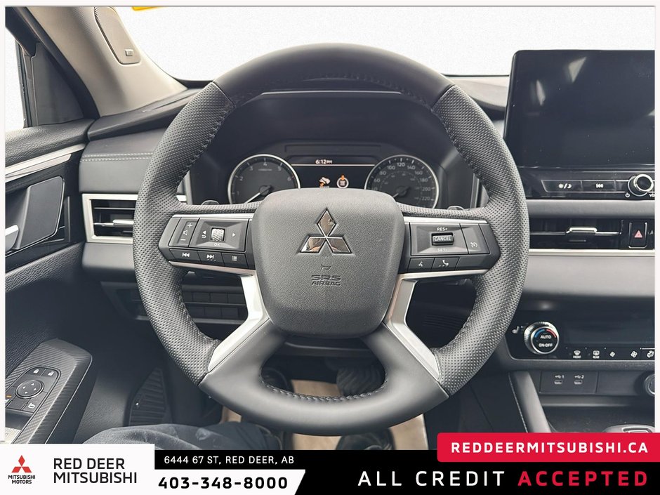 2025 Mitsubishi Outlander ES S-AWC-10
