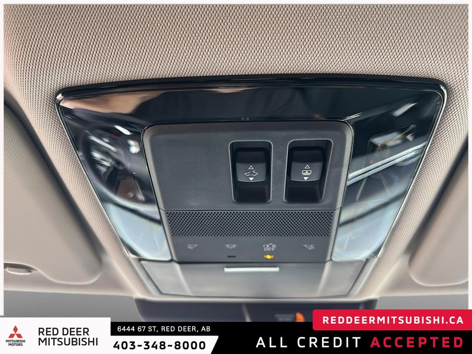 2025 Mitsubishi Outlander SE S-AWC-15