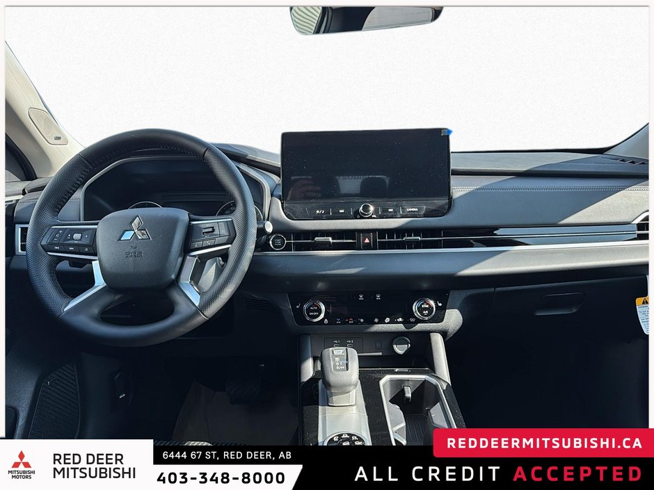 2025 Mitsubishi Outlander SE S-AWC-8