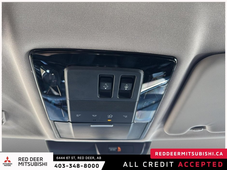 2025 Mitsubishi Outlander SE S-AWC-15