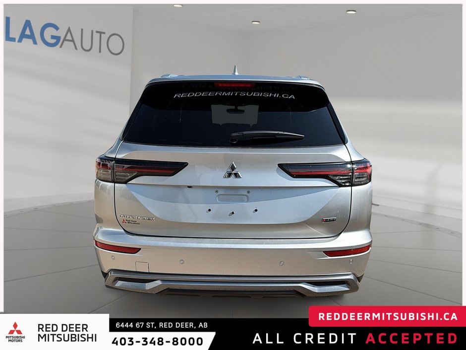 2025 Mitsubishi Outlander SE S-AWC-2