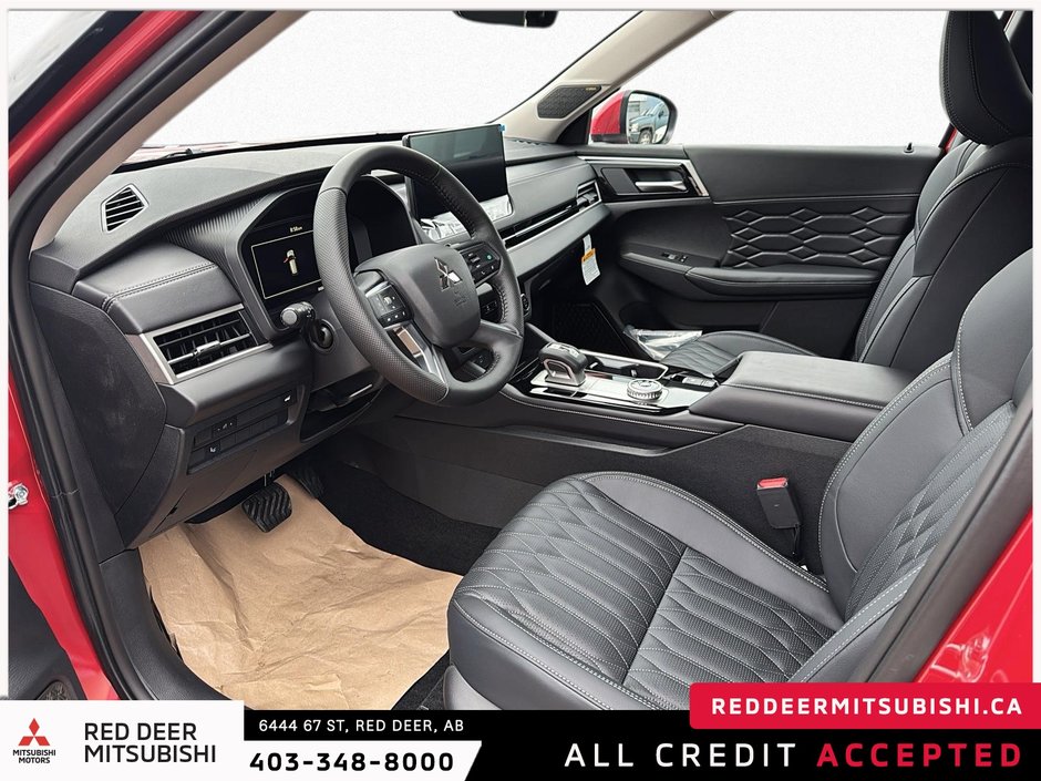 2025 Mitsubishi Outlander GT-7