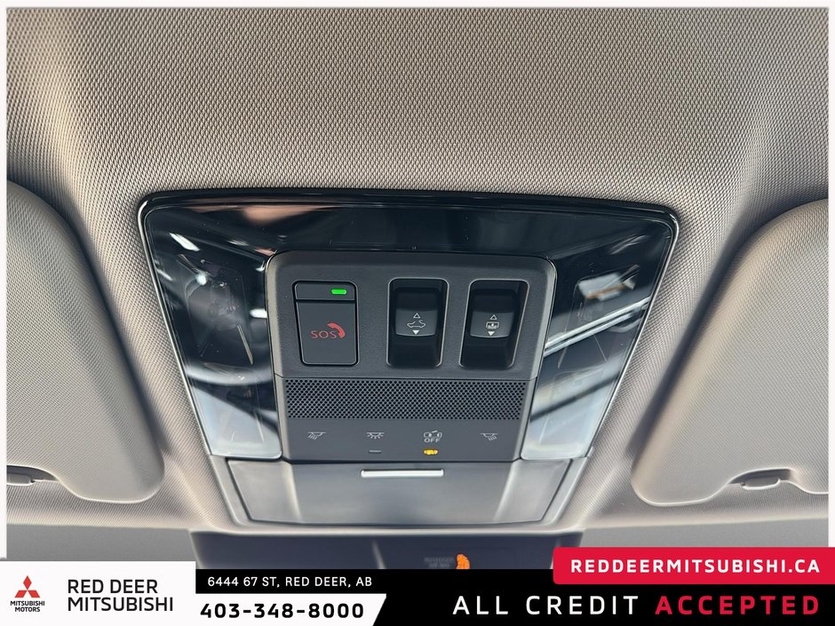 2025 Mitsubishi Outlander SEL-15