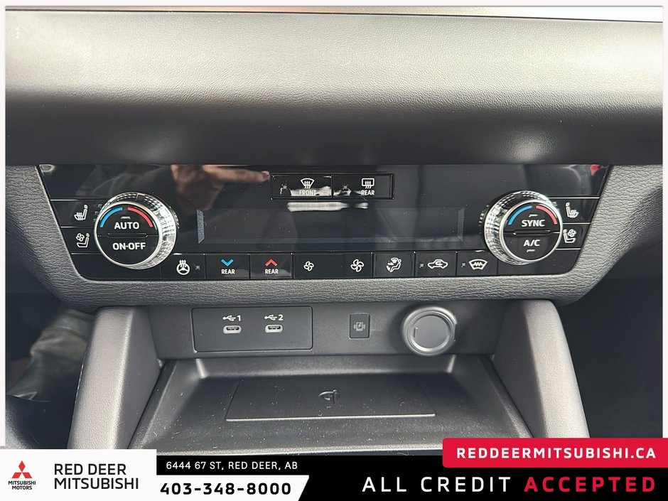 2025 Mitsubishi Outlander SEL-12
