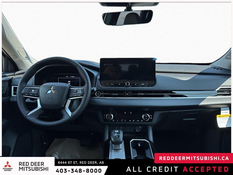 2025 Mitsubishi Outlander SEL-8