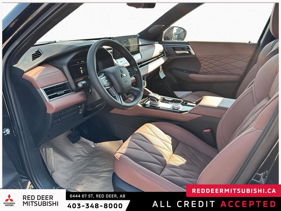 2025 Mitsubishi Outlander-7