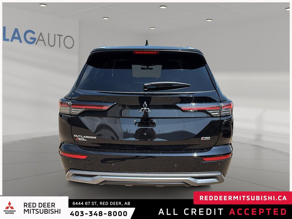 2025 Mitsubishi Outlander SE-2