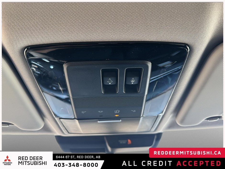 2025 Mitsubishi Outlander SE-15