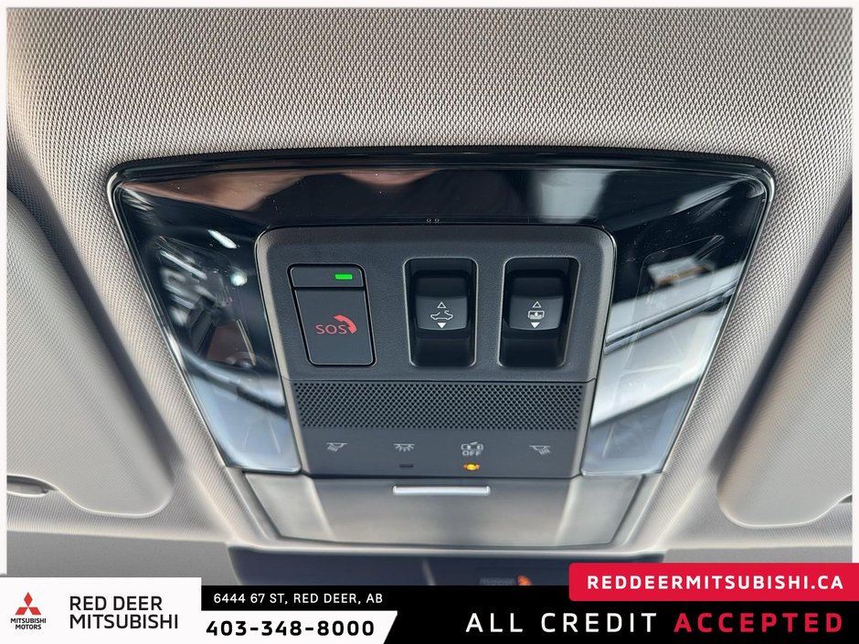 2025 Mitsubishi Outlander LE S-AWC-15