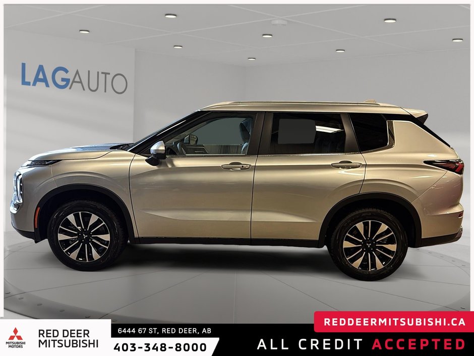 2025 Mitsubishi Outlander LE S-AWC-4