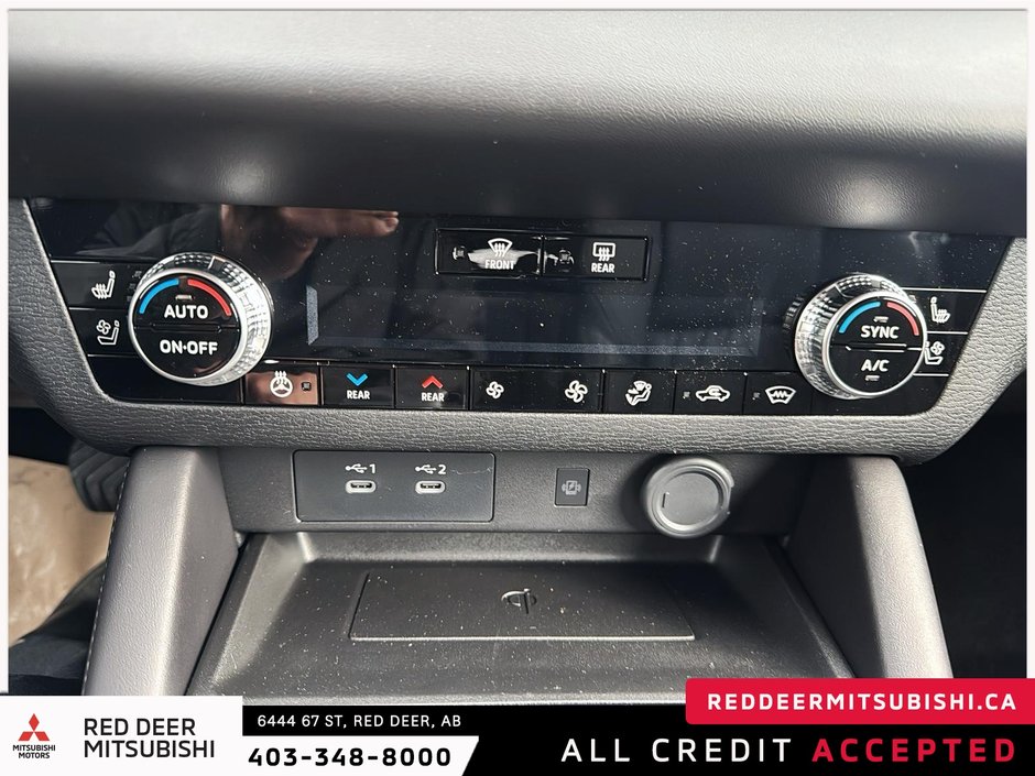 2025 Mitsubishi Outlander GT S-AWC TWO TONE ROOF-12