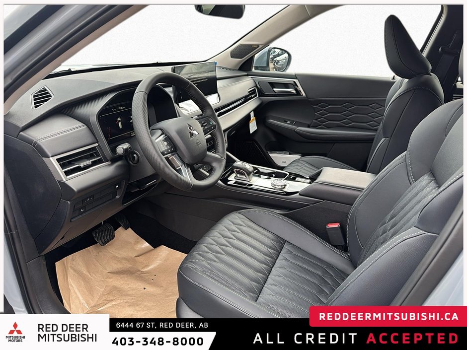 2025 Mitsubishi Outlander GT S-AWC TWO TONE ROOF-7