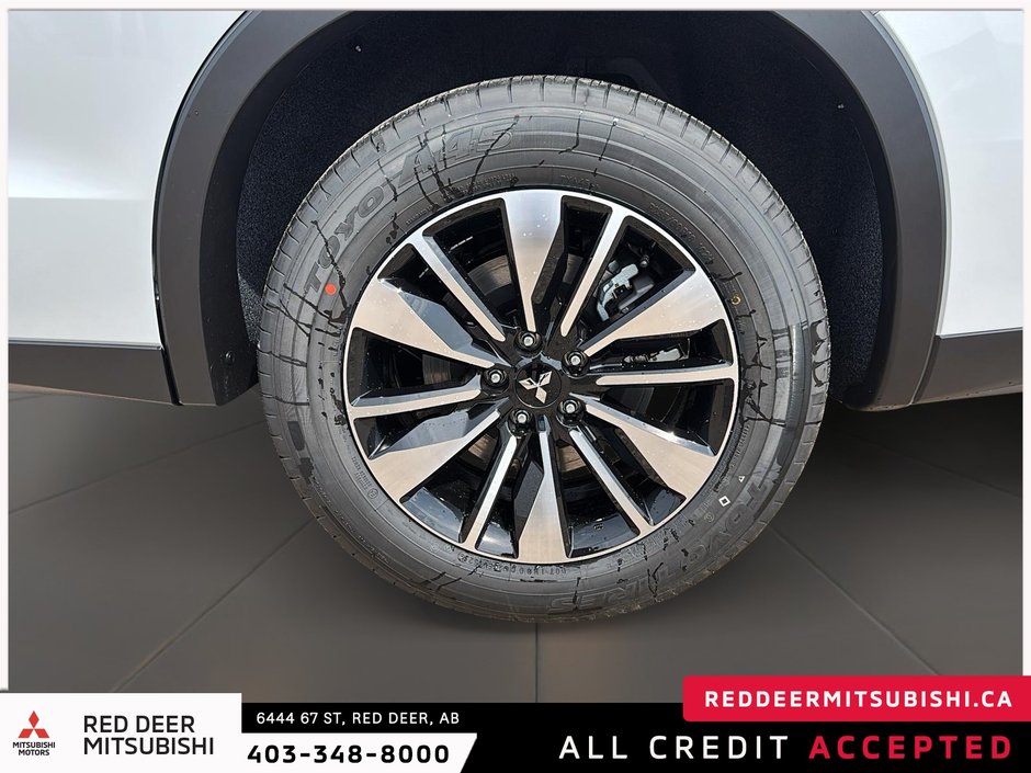 2025 Mitsubishi Outlander LE S-AWC-6