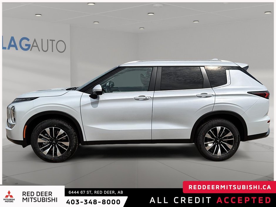 2025 Mitsubishi Outlander LE S-AWC-4
