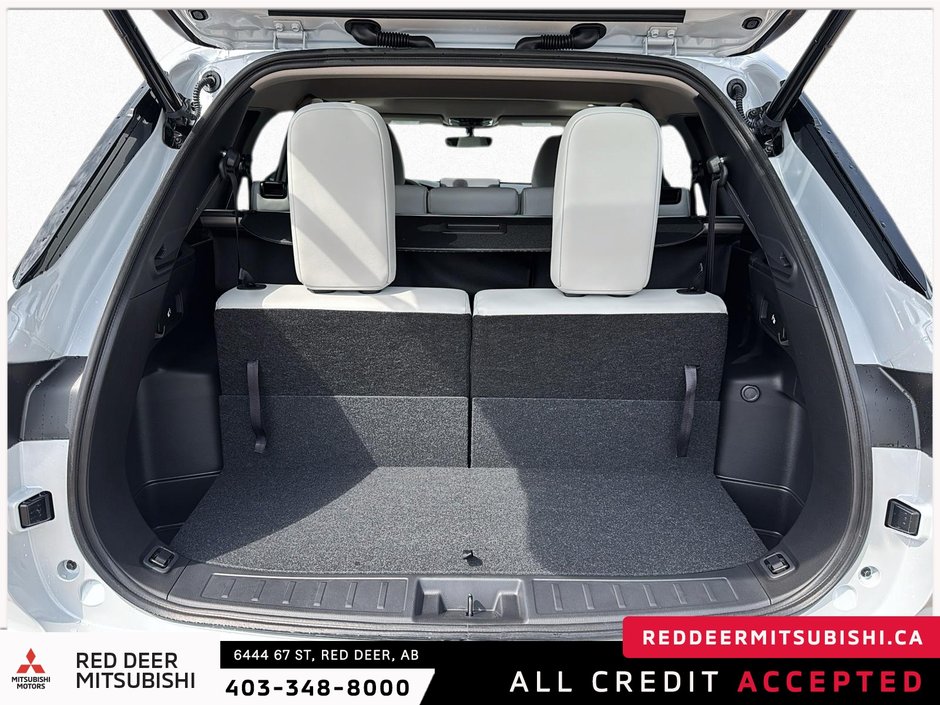 2025 Mitsubishi Outlander LE S-AWC-5