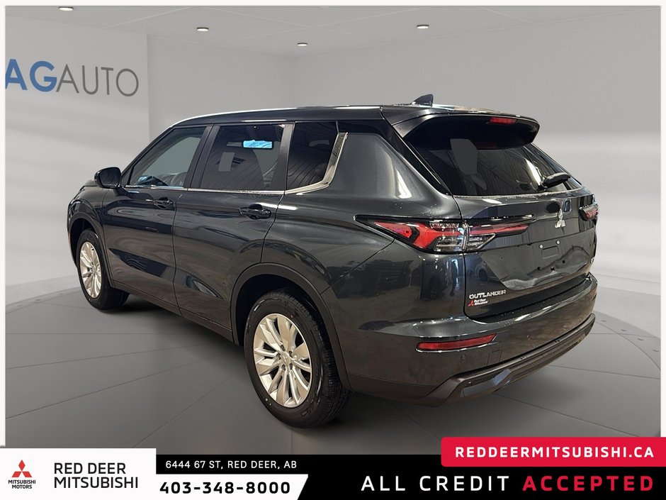 2025 Mitsubishi Outlander ES S-AWC-3