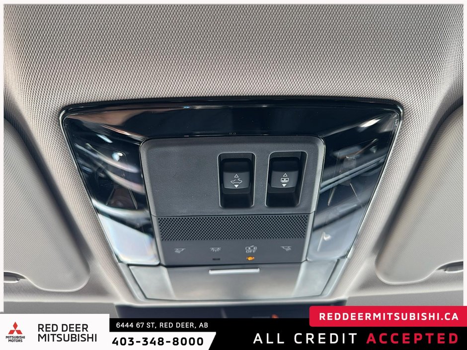 2025 Mitsubishi Outlander SE S-AWC-15