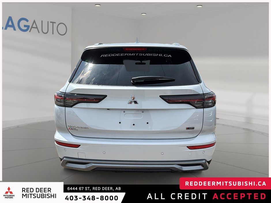 2025 Mitsubishi Outlander SE S-AWC-2