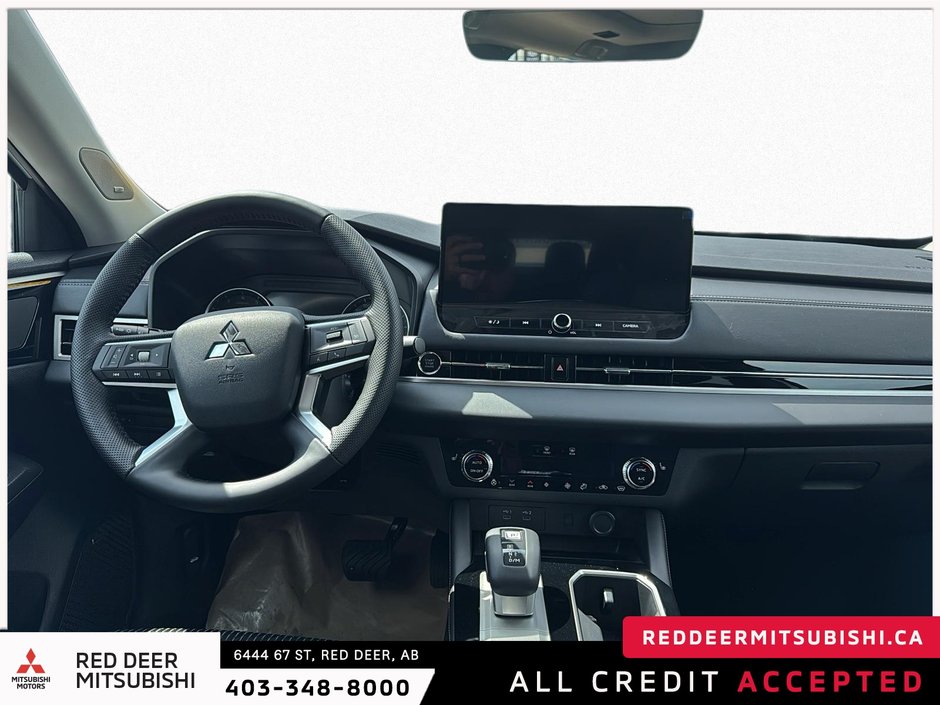 2025 Mitsubishi Outlander SE S-AWC-8
