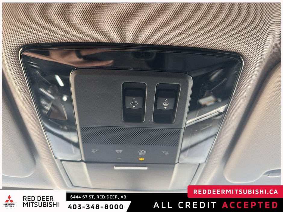 2025 Mitsubishi Outlander SE-15