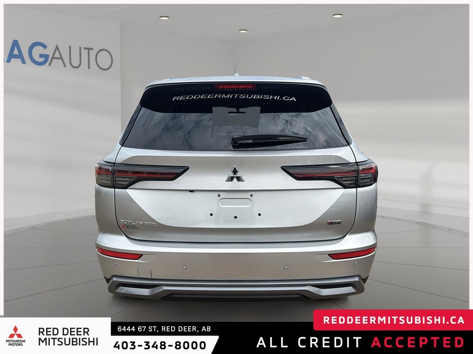 2025 Mitsubishi Outlander SE-2