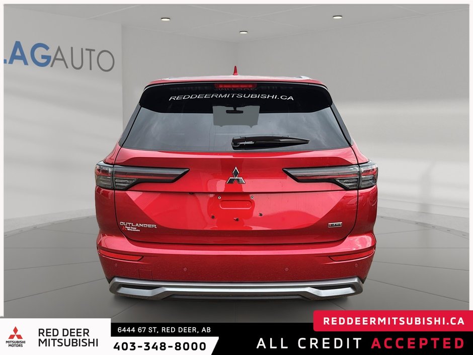2025 Mitsubishi Outlander SE-2