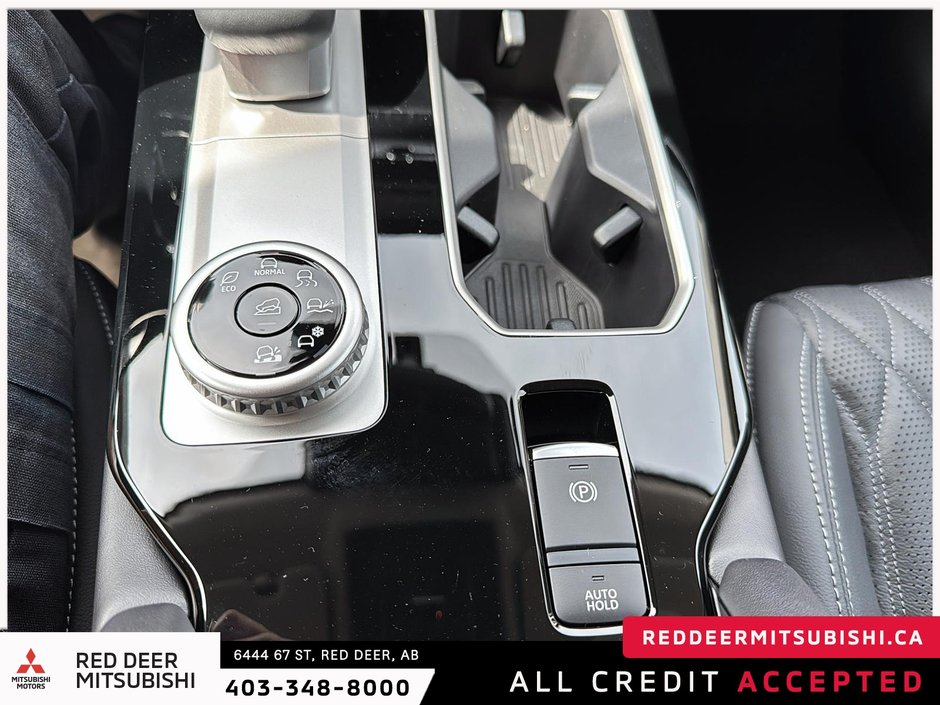 2025 Mitsubishi Outlander SEL S-AWC-14