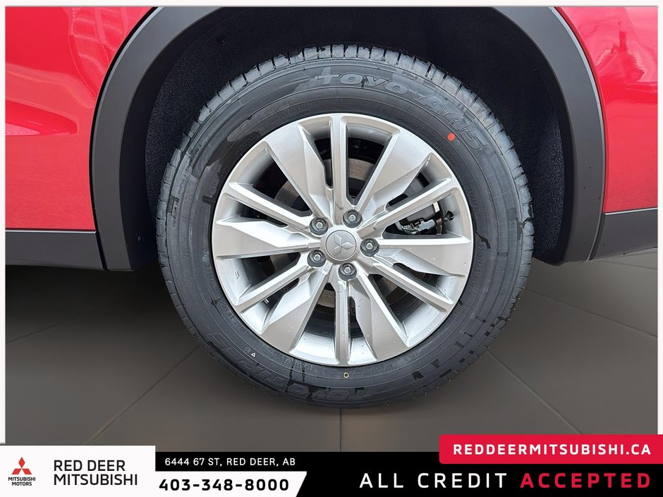 2025 Mitsubishi Outlander SEL-6