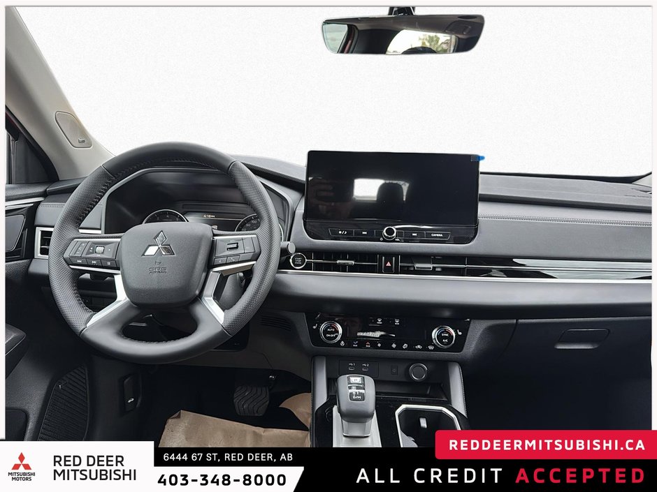 2025 Mitsubishi Outlander SEL-9
