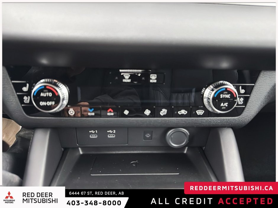 2025 Mitsubishi Outlander SEL-22