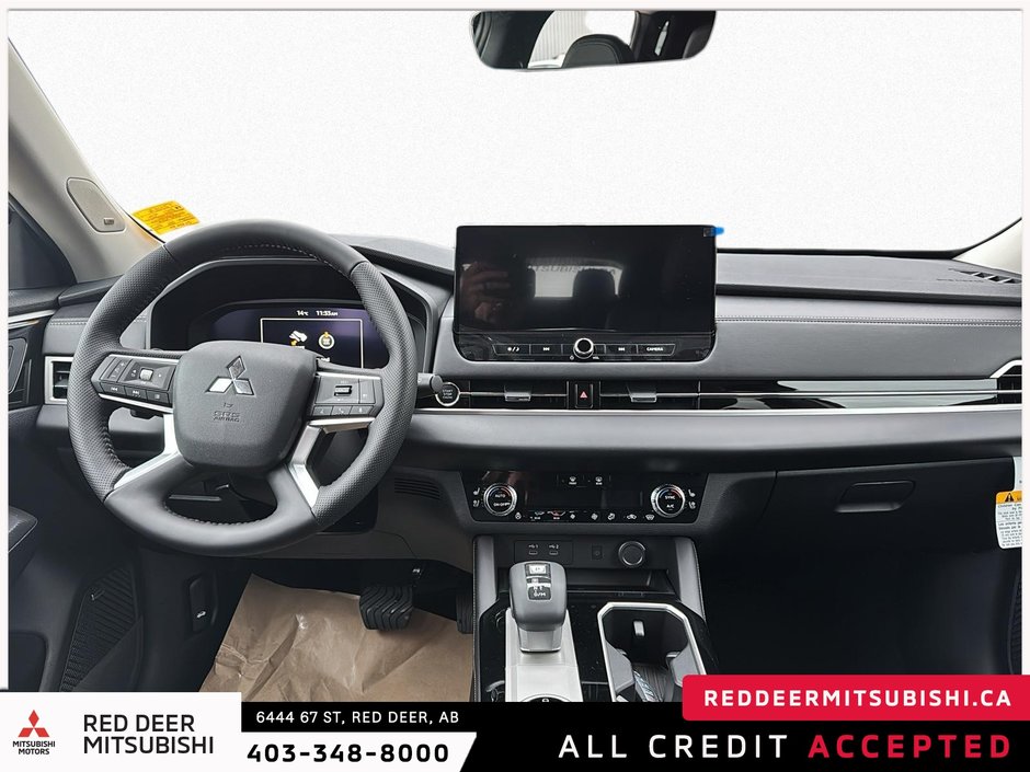 2025 Mitsubishi Outlander SEL-15
