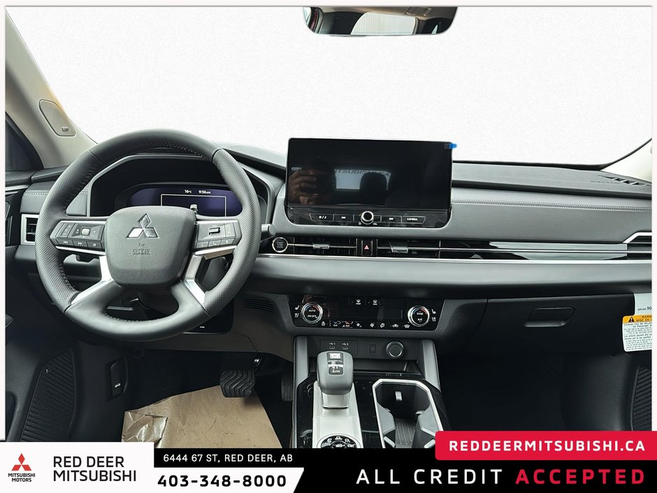 2025 Mitsubishi Outlander-8