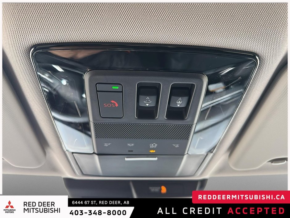 2025 Mitsubishi Outlander-15