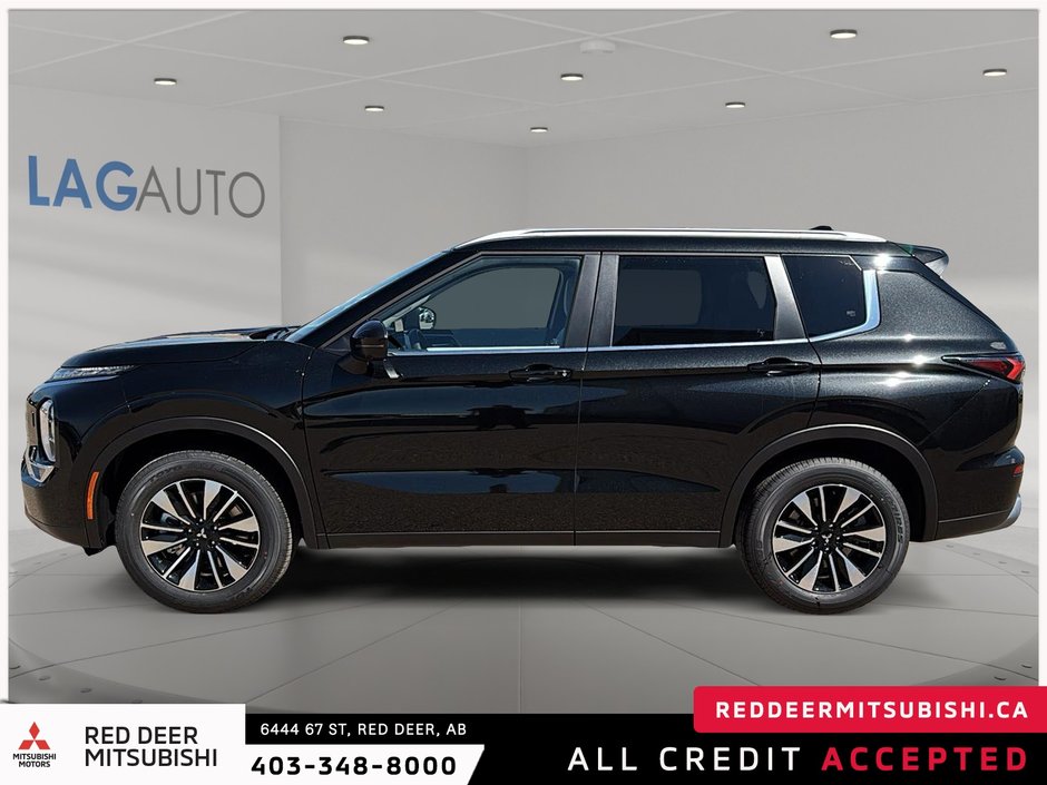 2025 Mitsubishi Outlander LE S-AWC-4