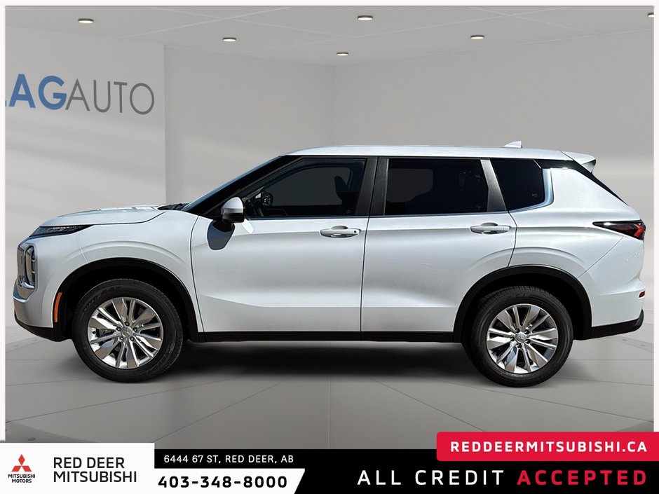 2025 Mitsubishi Outlander ES S-AWC-4