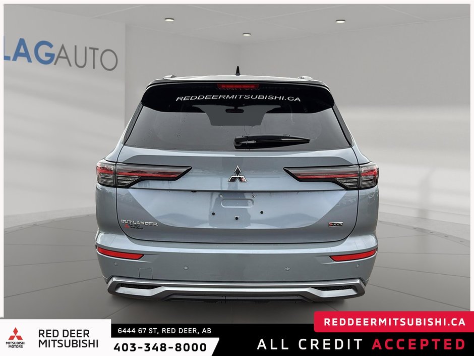 2025 Mitsubishi Outlander GT-2