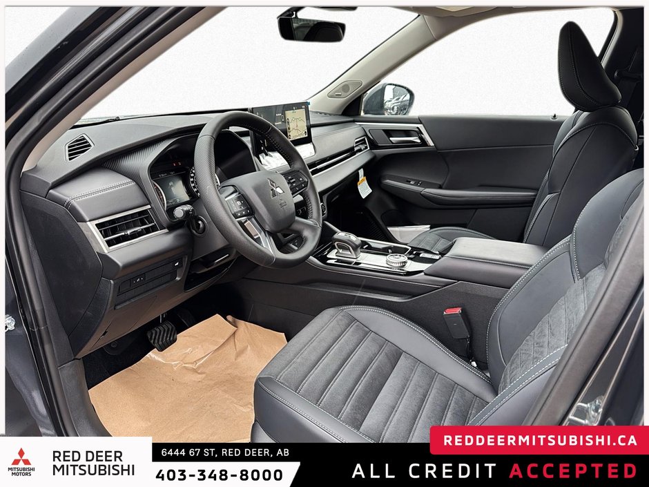 2025 Mitsubishi Outlander LE S-AWC-7