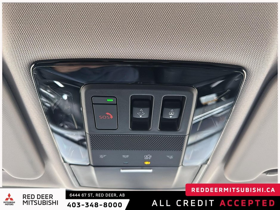 2025 Mitsubishi Outlander LE S-AWC-15