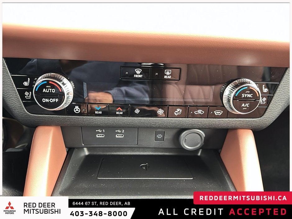 2025 Mitsubishi Outlander GT PREMIUM S-AWC TWO TONE ROOF-12