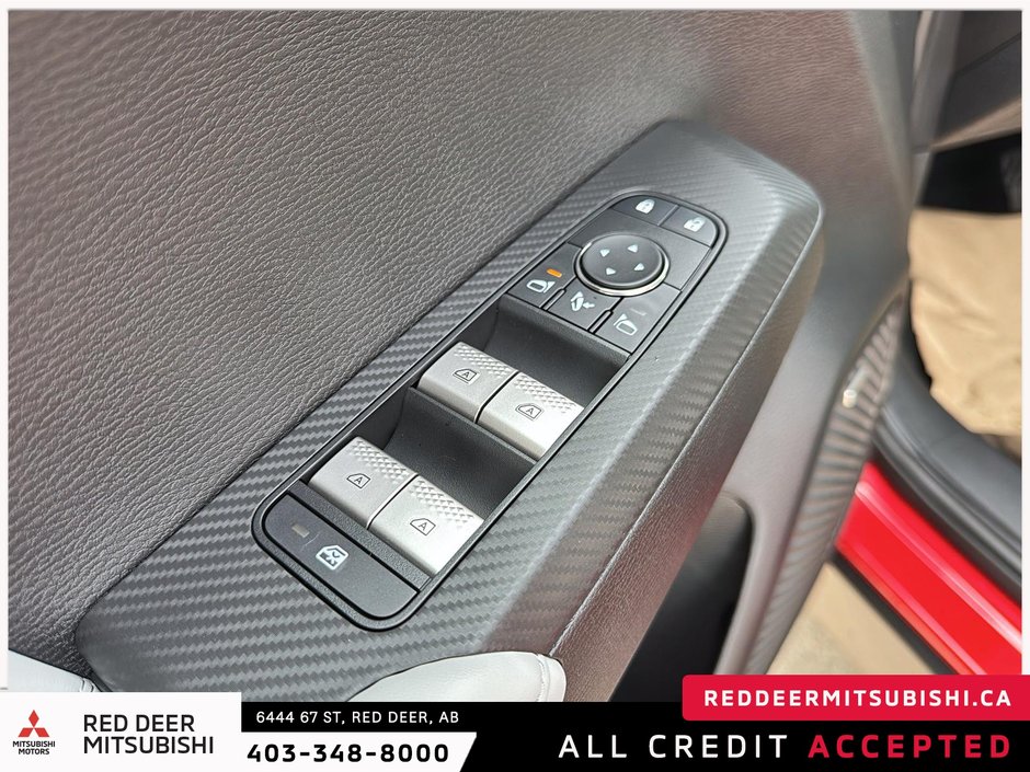 2025 Mitsubishi Outlander SEL S-AWC-9