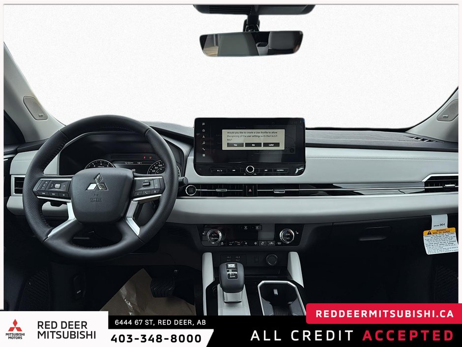 2025 Mitsubishi Outlander LE S-AWC-8