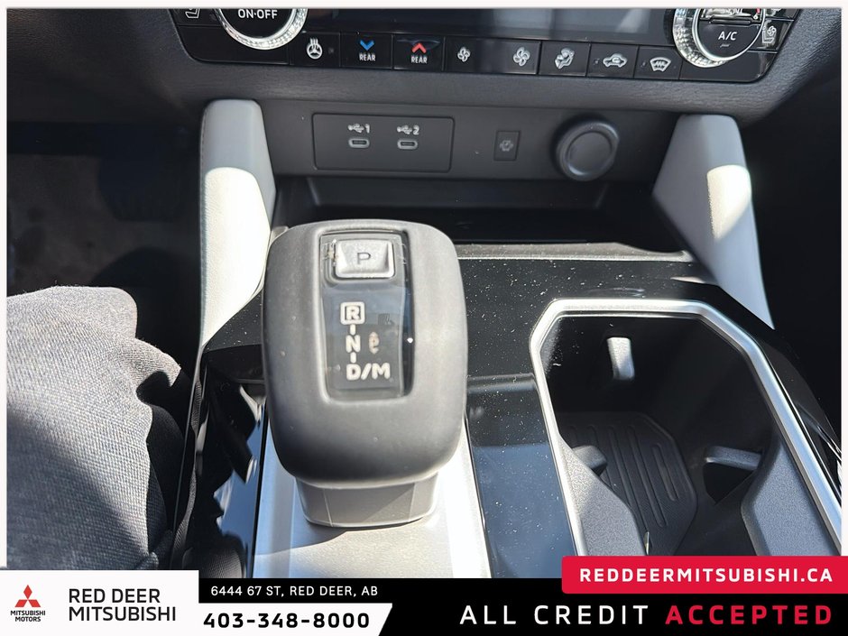 2025 Mitsubishi Outlander GT S-AWC-13