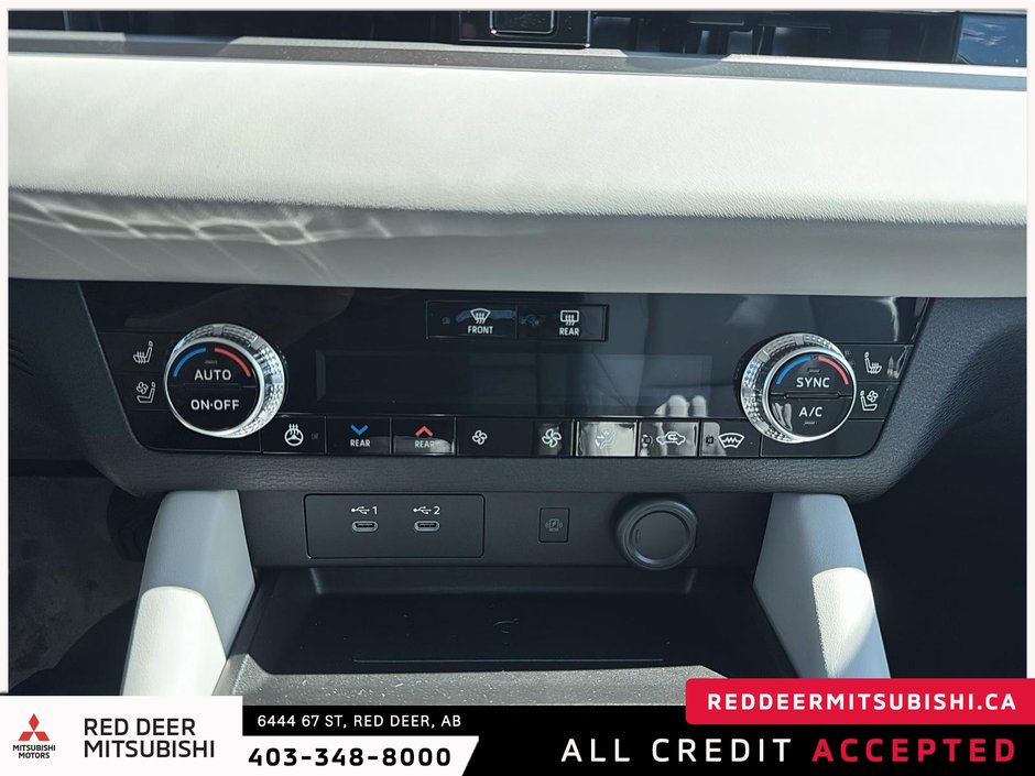 2025 Mitsubishi Outlander GT S-AWC-12