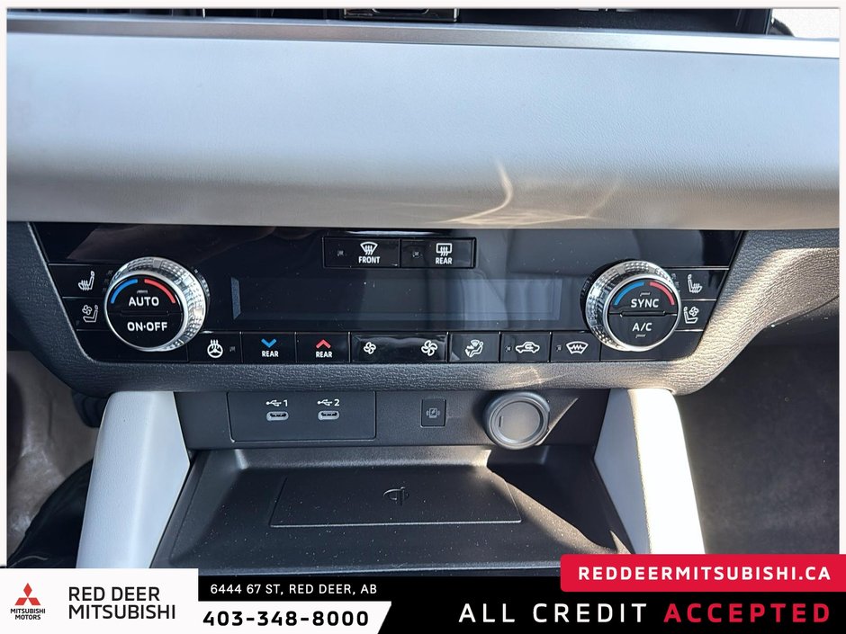 2025 Mitsubishi Outlander SEL S-AWC-12