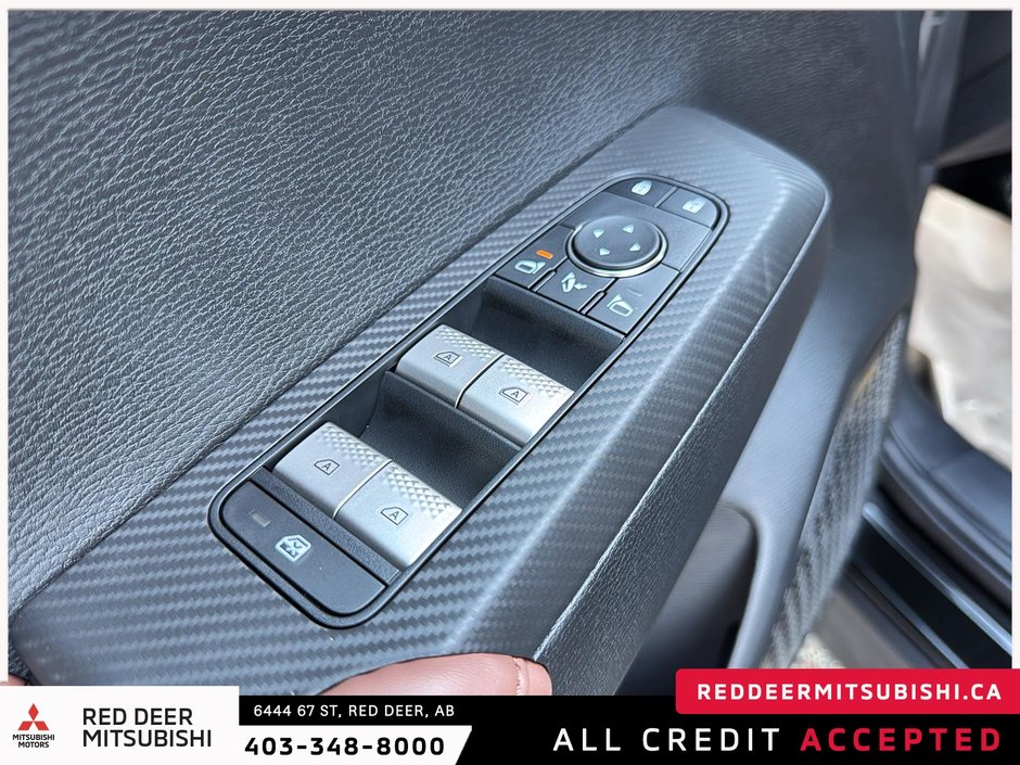 2025 Mitsubishi Outlander GT PREMIUM S-AWC TWO TONE ROOF-9
