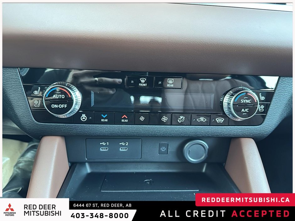 2025 Mitsubishi Outlander GT PREMIUM S-AWC-12