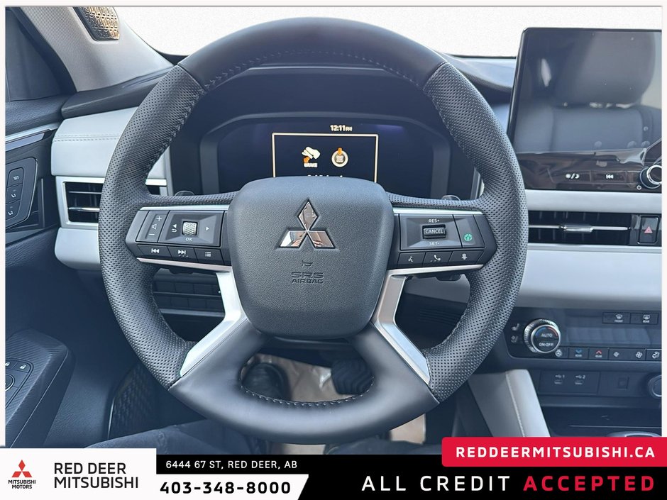 2025 Mitsubishi Outlander GT S-AWC TWO TONE ROOF-10