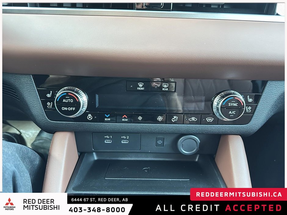 2025 Mitsubishi Outlander GT PREMIUM S-AWC TWO TONE ROOF-12